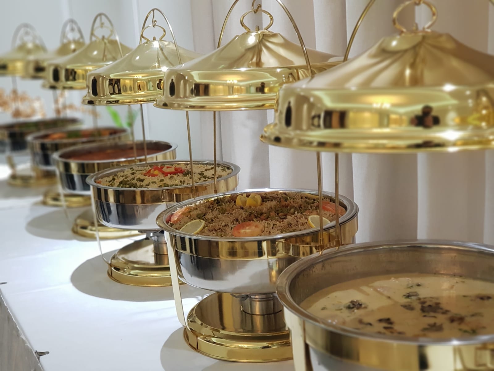 New CAtering food